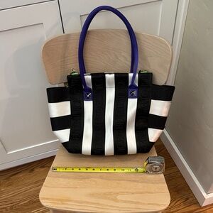 Harvey’s Beetlejuice tote